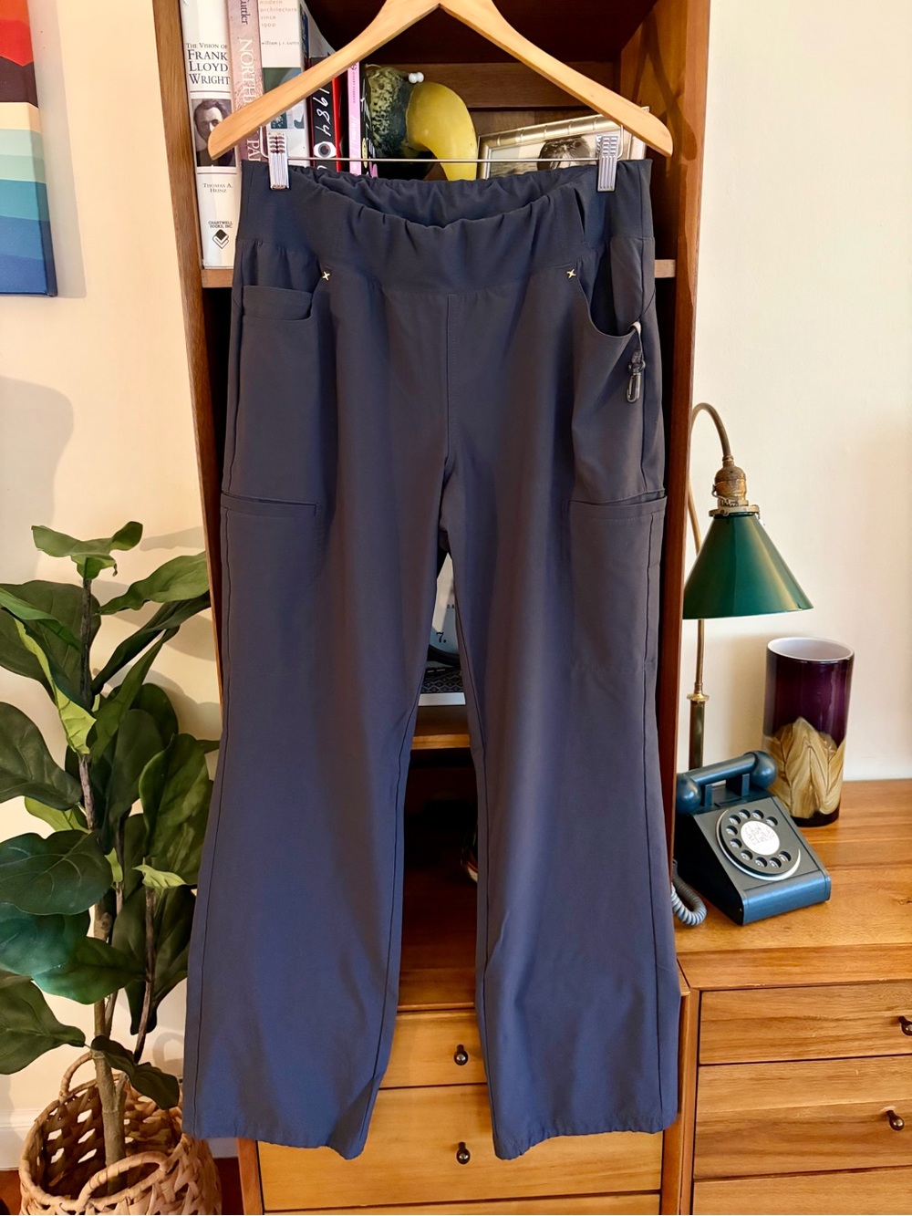 Cherokee iflex Pewter Scrub Pants with Utility Pockets and Clip